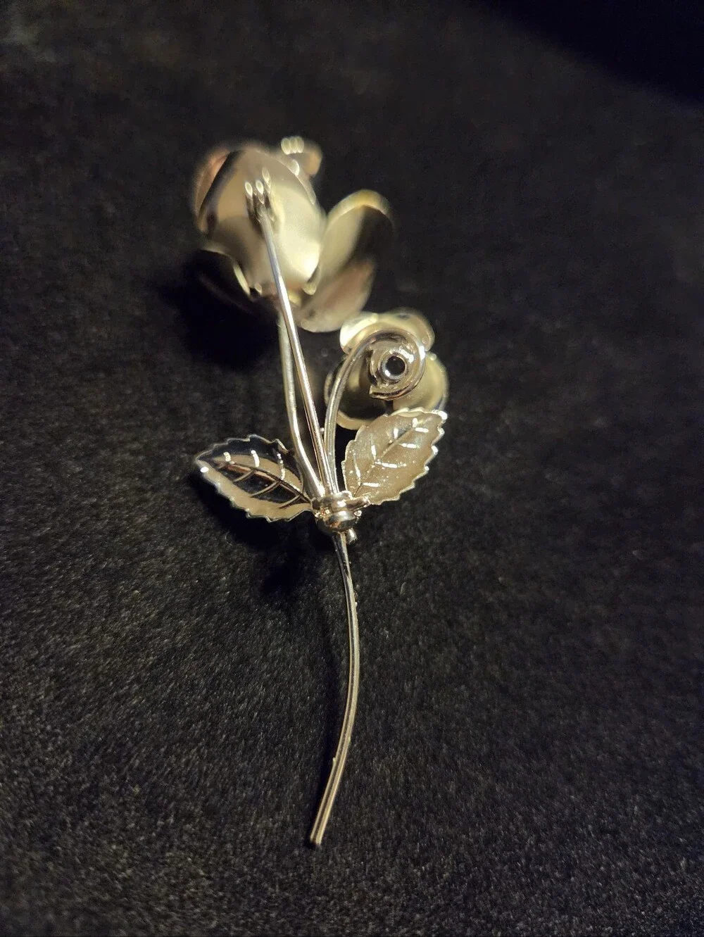 Vintage Silver Tone Rose Long Polished and Matte Floral Brooch Pin